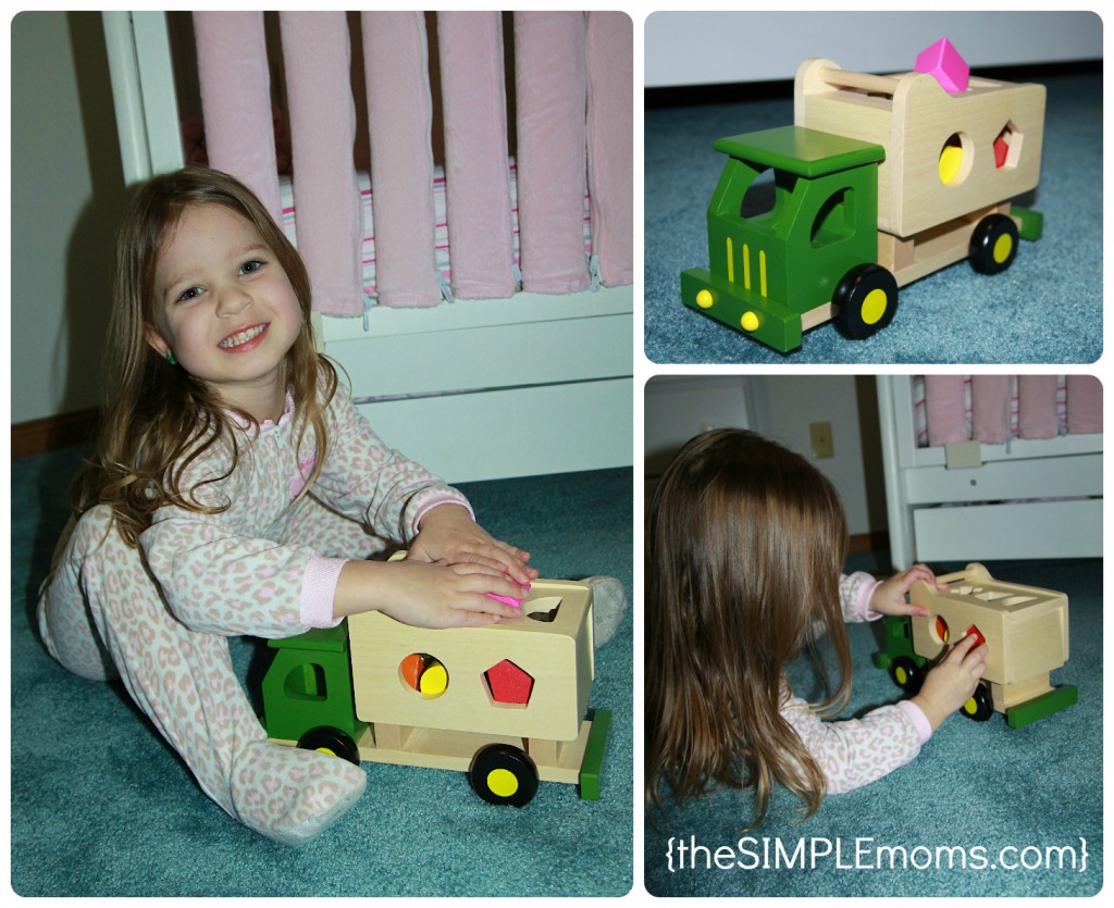 Discoveroo Sort N' Tip Garbage Truck Collage