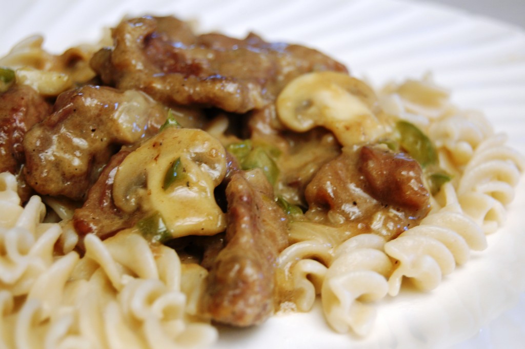 a simple real food recipe :: beef stroganoff :: allergen free options