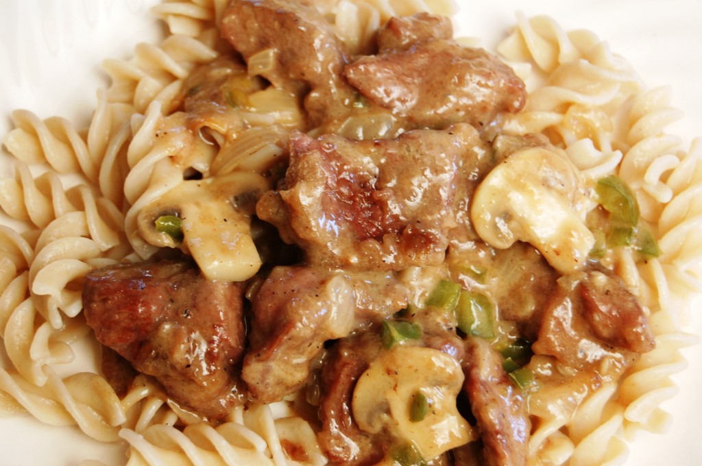 a simple real food recipe :: beef stroganoff :: allergen free options