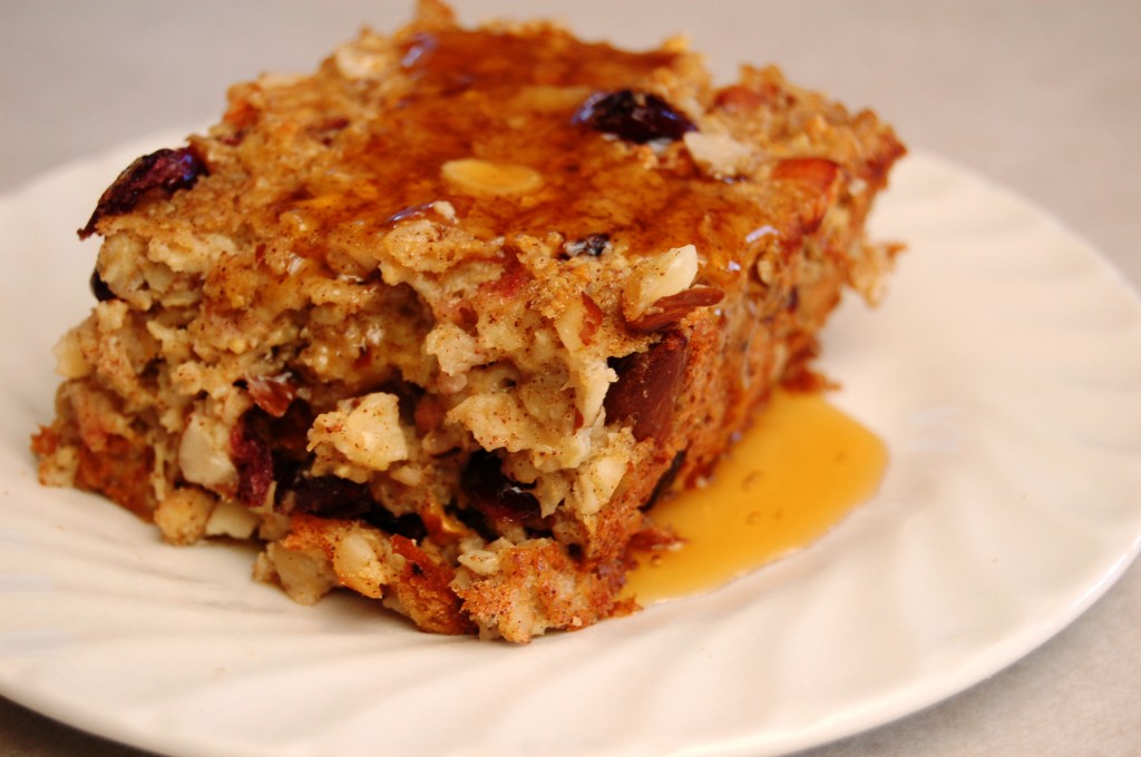 a simple real food recipe :: soaked cran-apple almond baked oatmeal