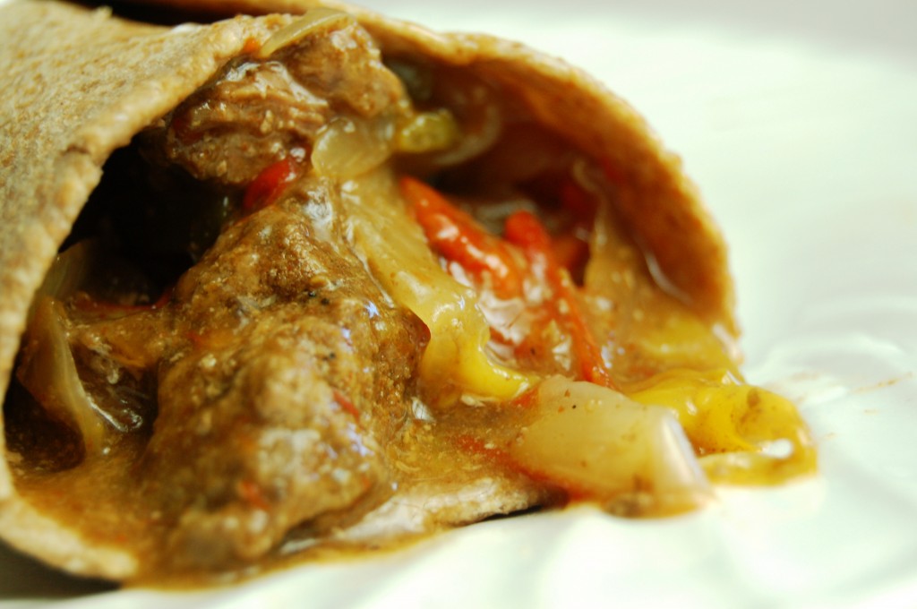 a simple real food recipe :: crockpot beer beef fajitas :: allergen and beer free options