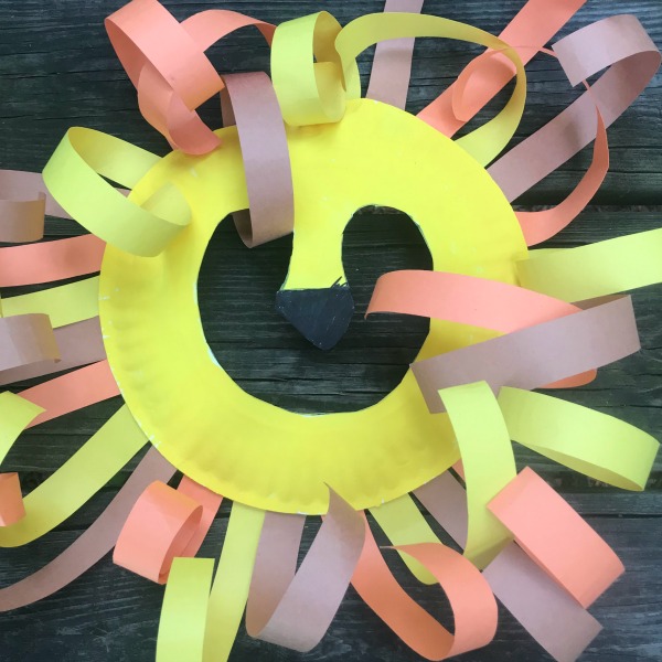 DIY Paper Plate Lion